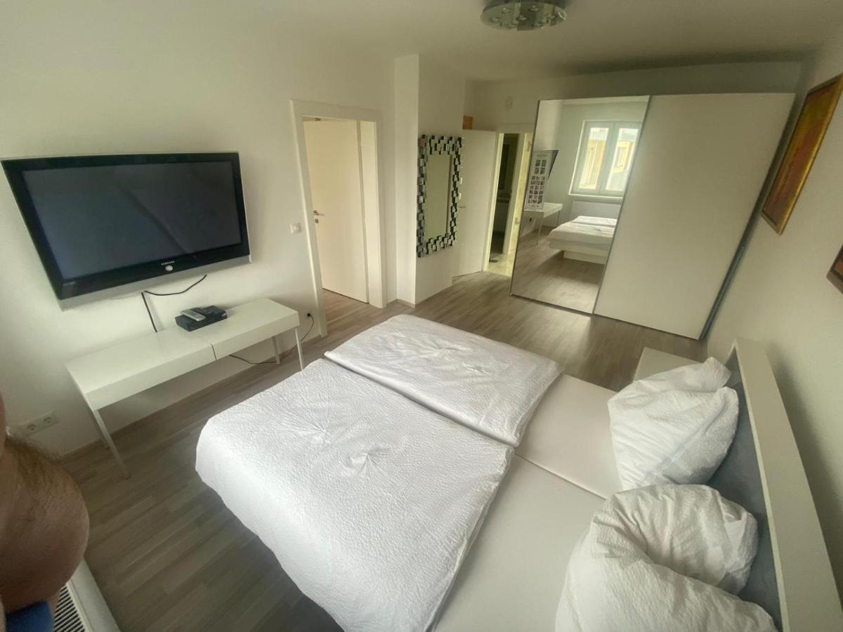 Ferienwohnung Einfamillienhaus Rustenfeld Exterior foto
