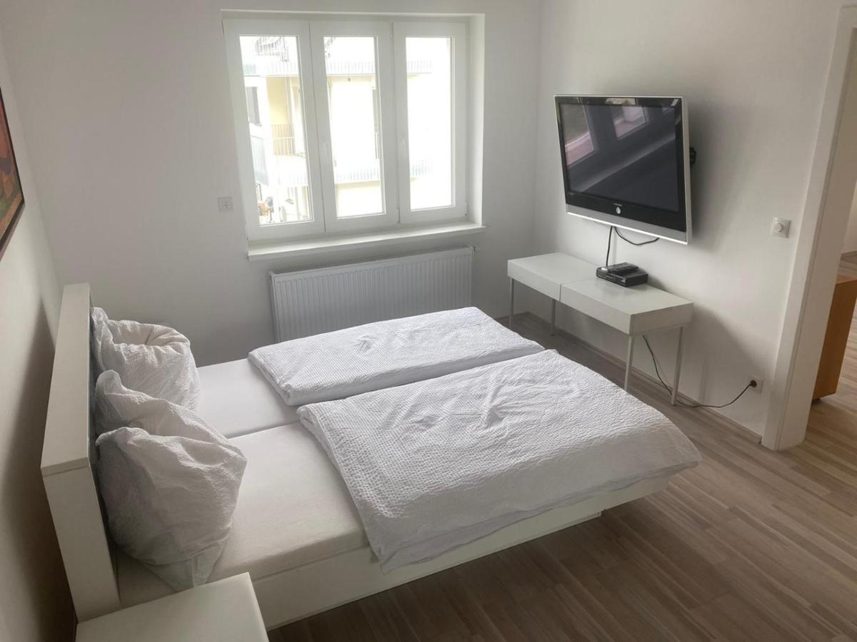 Ferienwohnung Einfamillienhaus Rustenfeld Exterior foto